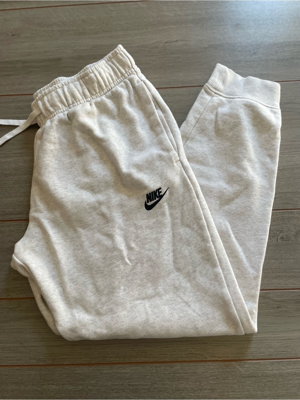 Nike medium gray sweatpants